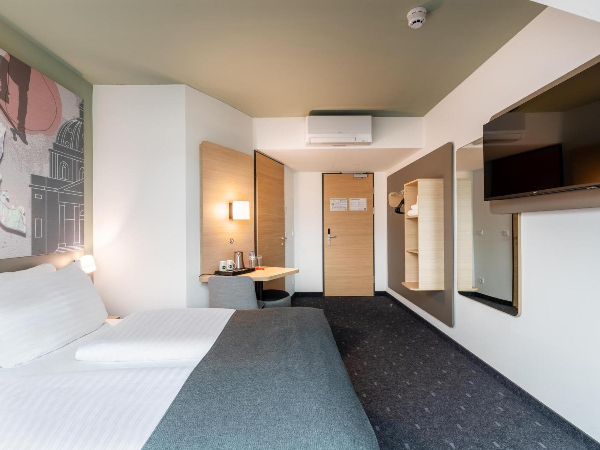 B&B Hotel Wien-St-Marx Esterno foto